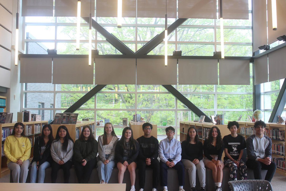 projexcel's tweet image. Please join us in congratulating the Top Scholars from Platt High School for the Class of 2023!

Yesterday, President Mrs. Noonan and Principal, Mr. Corsetti informed students on their Top Ten &amp;amp; Dual Language achievements, then celebrated with friends, families and school staff.