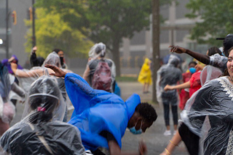 In response to the false but common claim that “more information” is needed to prove police harms before removing police in school programs/police involvement, and punitive practices, we’re starting a 🧵 of recent studies, reports, and statements out of cities across the country.