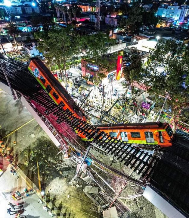 UnnaTuitera's tweet photo. Hoy se cumplen dos años de la tragedia de la línea 12 del metro.
Hoy, los responsables buscan ser presidentes.
¡Viva México! https://t.co/hx2v7sDKdY
