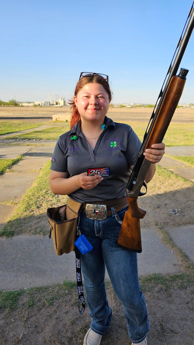 ehs_4h's tweet photo. Congratulations to Caroline Fierro!!! Our first Eastlake Falcon to score a perfect 25 out of 25 in shotgun Trap shooting. I am very proud of her!!! https://t.co/cror9cEjkE
