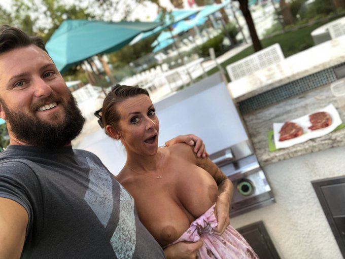 Happy Hump Day‼️ 55% OFF Right Now.. Spots limited 😱 #onlyfans #onlyfansbabe #SubscribeNow #hotcouple<a href="/tag/hotcouple"class="tags"><span>#hotcouple</span></a><a href="/tag/subscribenow"class="tags"><span>#subscribenow</span></a><a href="/tag/onlyfans"class="tags"><span>#onlyfans</span></a><a href="/tag/onlyfansb"class="tags"><span>#onlyfansb</span></a>