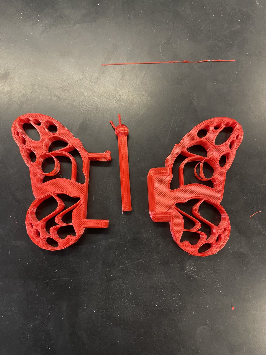 EternalNewsNow's tweet photo. One of my 7th grade students designed this on her own.  I wondered what she was making.  I may have to make this into a tutorial for the class.  #3dmodeling #3DPrinting #DesertRidgeAcademy #DSEF #DSUSD #edtech #Makerclassroom #steamteacher #STEMeducation #Tinkercad https://t.co/wjYTiZ8PAK