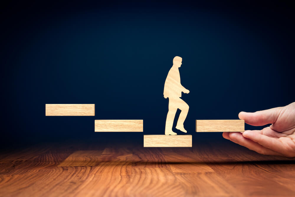 Génération X, Z et Y travaillent désormais ensemble, découvrez comment se passe les échanges de #compétences et transmissions de #savoir. Les plus jeunes peuvent être amenés à faire du #reverse #mentoring et donc enseigner à leurs #collègues plus seniors.

engage.speexx.com/zLw0sq