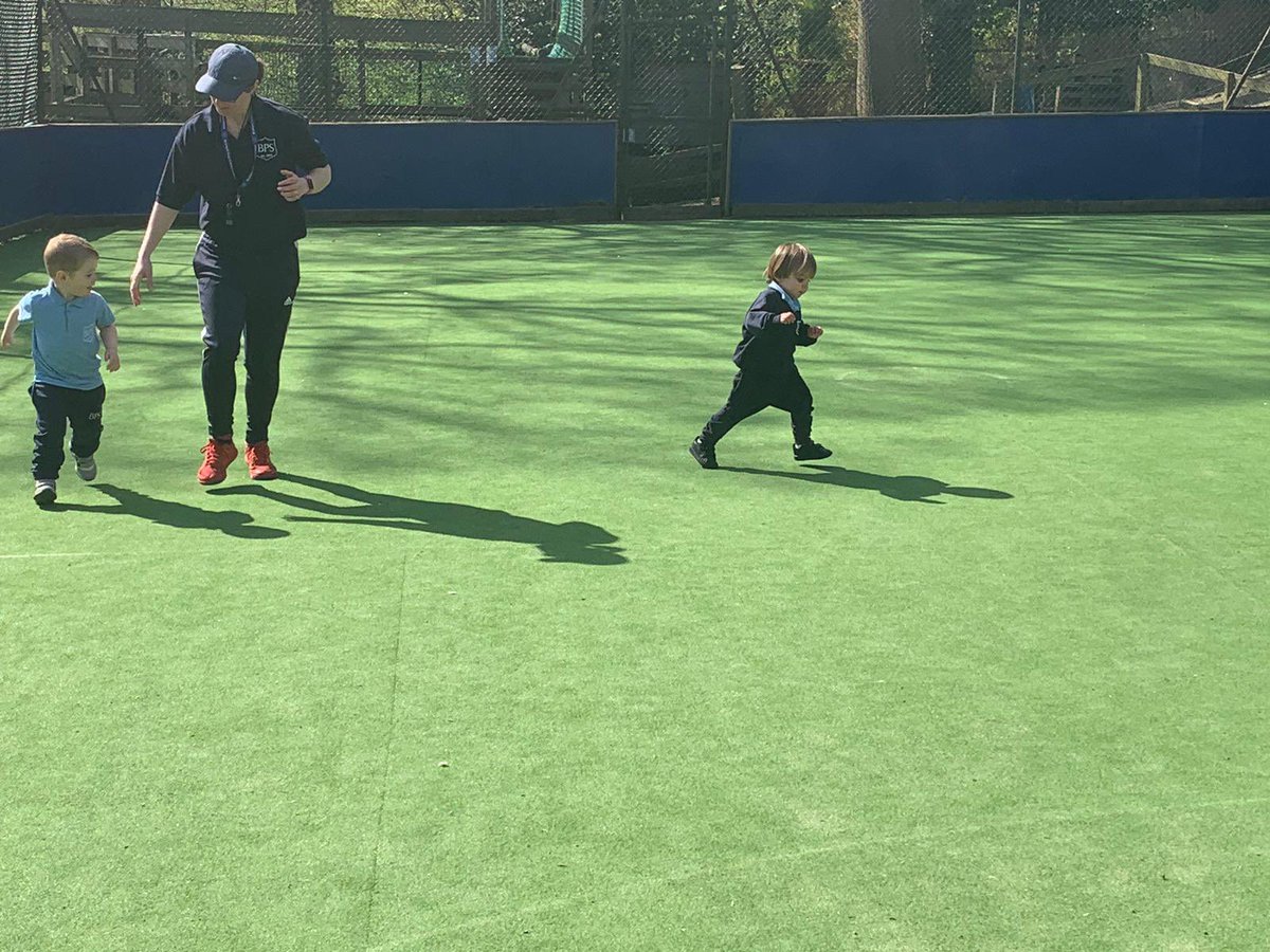 BrabynsPrep's tweet photo. The sun shone down on the Nursery children this afternoon as they embraced their running challenge with Mrs Oatley as part of our whole school Health Week! #BPSHealthWeek #independentschool #prepschool https://t.co/vKco7uZ8kZ