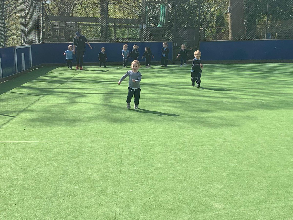 BrabynsPrep's tweet photo. The sun shone down on the Nursery children this afternoon as they embraced their running challenge with Mrs Oatley as part of our whole school Health Week! #BPSHealthWeek #independentschool #prepschool https://t.co/vKco7uZ8kZ