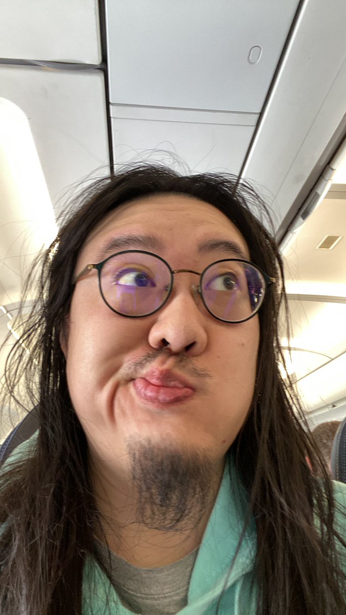 En route to Minneapolis for Magiccon. Let’s hang out and have some fun. :) #mtg #MagicCon