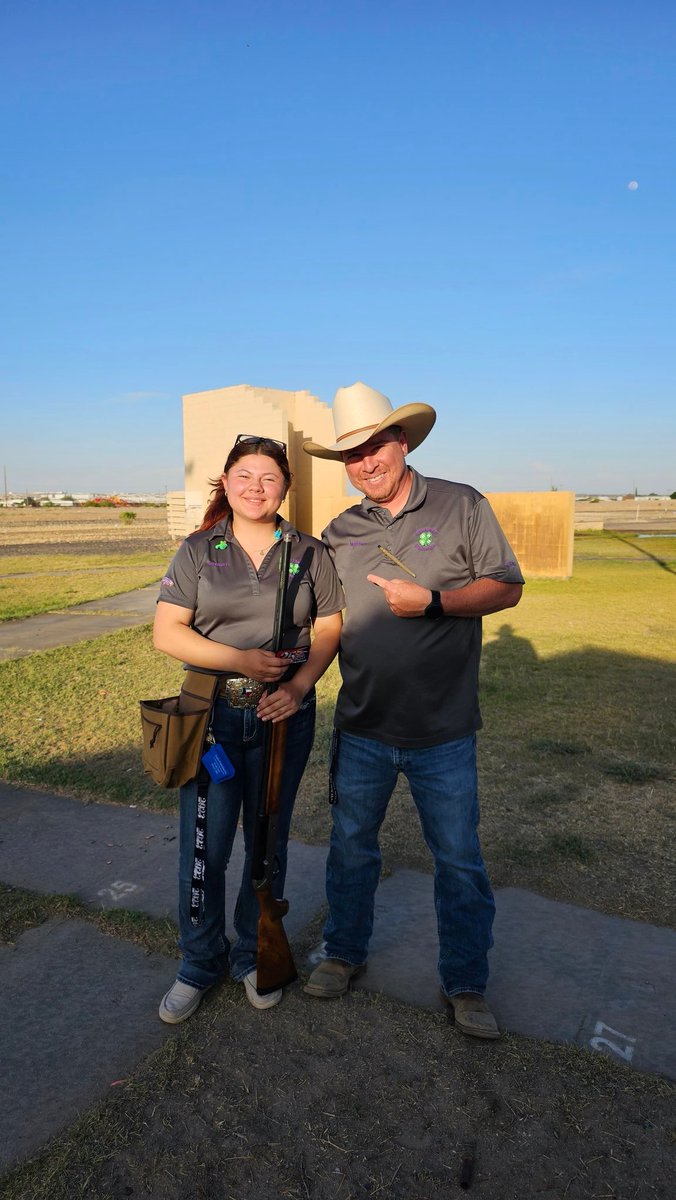 ehs_4h's tweet photo. Congratulations to Caroline Fierro!!! Our first Eastlake Falcon to score a perfect 25 out of 25 in shotgun Trap shooting. I am very proud of her!!! https://t.co/cror9cEjkE