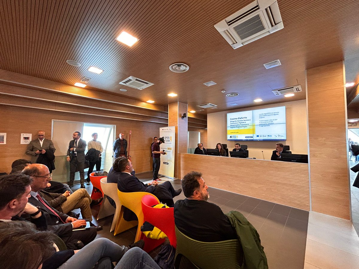 RegionePuglia tweet media