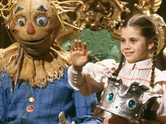 Episode 114: Did Return to Oz age well? 

The wonderful, hilarious <a href="/BenjaminJS/">Benjamin Strano</a> joins us this week to talk about the dark and bizarre unofficial sequel to The Wizard of Oz. Our main question is…why? 

Listen wherever you get your podcasts or tinyurl.com/didthatagewell