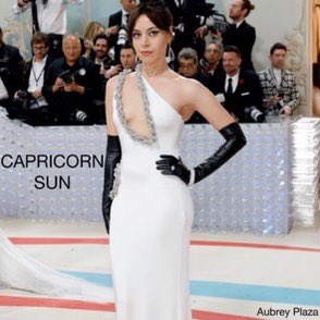 RubyRises1998's tweet image. I’m mad, Aubrey plaza is the love of my life though