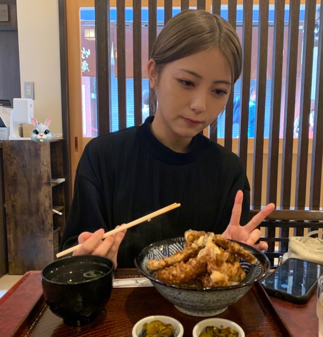 373HAMABEbot's tweet photo. https://t.co/bEpQLW5GG0 #浜辺美波