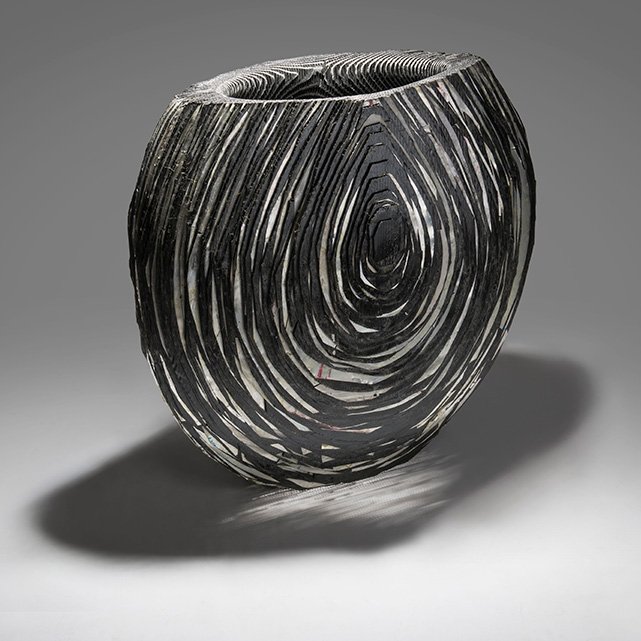 NftEmad's tweet photo. New work drop today
"Interior" from the Lit Shadow series
Cartonplast sheet, aluminium &amp; light
99 x 106 x 55 cm
2014
1/1
For sell on : 
https://t.co/CQF9o3KdWu
#sculpture #NFTCollection #nftgallery #eth #FoundationNFT #artshare #NFTartists #MetaverseNFT #Contemporaryart https://t.co/P1YcLhCUTd