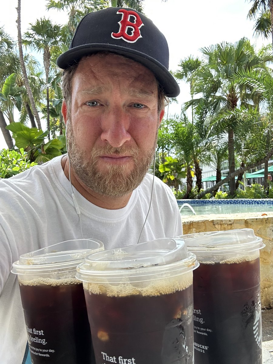 Doing my part as $sbux stock owner and somebody who bought options 2 days ago.   Just throwing 2 of these away.   #doyourjob #ddtg