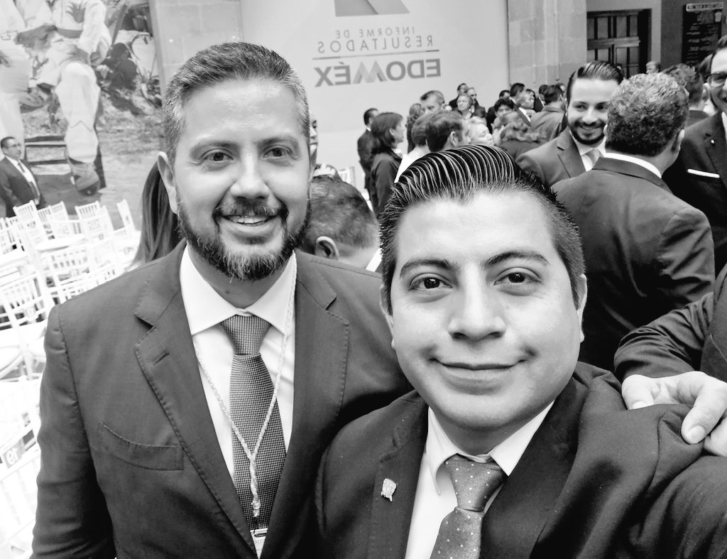 Muchas felicidades amigo <a href="/EduardoFloMa1/">Eduardo Flores</a>, mis mejores deseos en este nuevo año de tu vida, eres grandísimo ser humano, un abrazo fuerte! 🥳