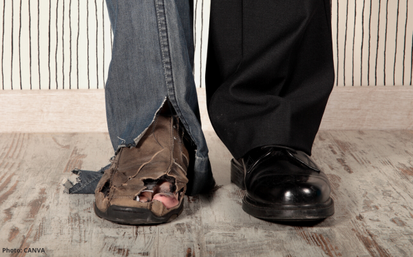 PariaSans's tweet image. À qui profitera le budget du #Québec ?

« Ce gouvernement fait le choix de l’individualisme et du chacun pour soi au détriment de la collectivité et du sens collectif » 

#PolQc #BudgetQc2023 #fiscalité #CAQ #inégalités

lautjournal.info/20230503/qui-p…