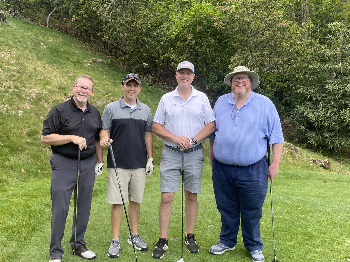 BFofSC's tweet image. Thanks to the generosity of a donor family, the Foundation was able to provide an awesome gift of golf to 40 upstate pastors on April 28, in Hendersonville!  The weather was perfect, the scenery was beautiful, and the smiles of all made for a great day! We love our pastors!