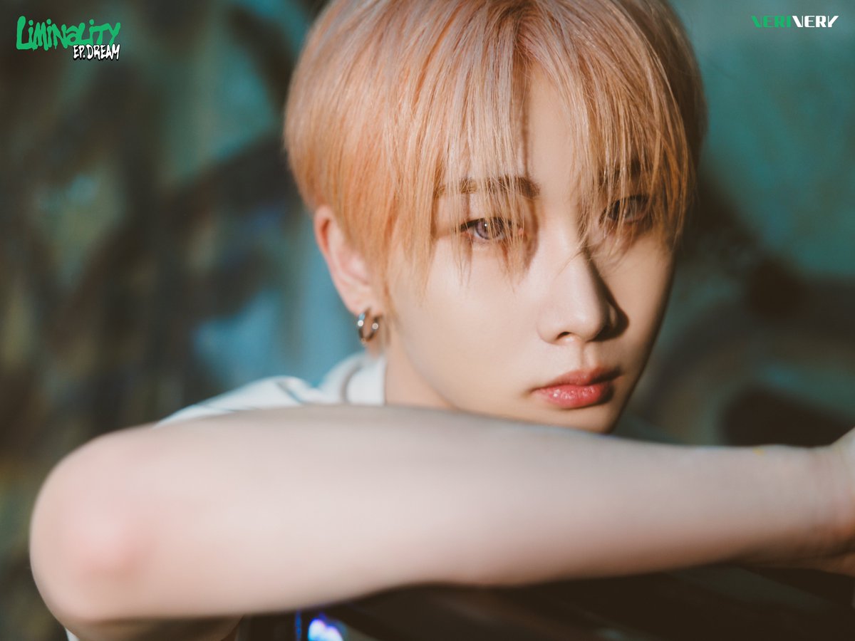 VERIVERY 7TH MINI ALBUM
[Liminality - EP.DREAM] - Crazy Like That 

SOLO OFFICIAL PHOTO PLAY Ver.
#호영 #HOYOUNG

🎧 2023. 05. 16. 6PM (KST)

#베리베리 #VERIVERY #VRVR
#Liminality #EP_DREAM
#Crazy_Like_That
#20230516_6PM