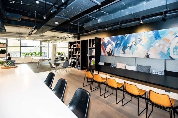 Check out our office feature on “The Birth of the Office Biome”.

bizcommunity.com/Article/196/49…