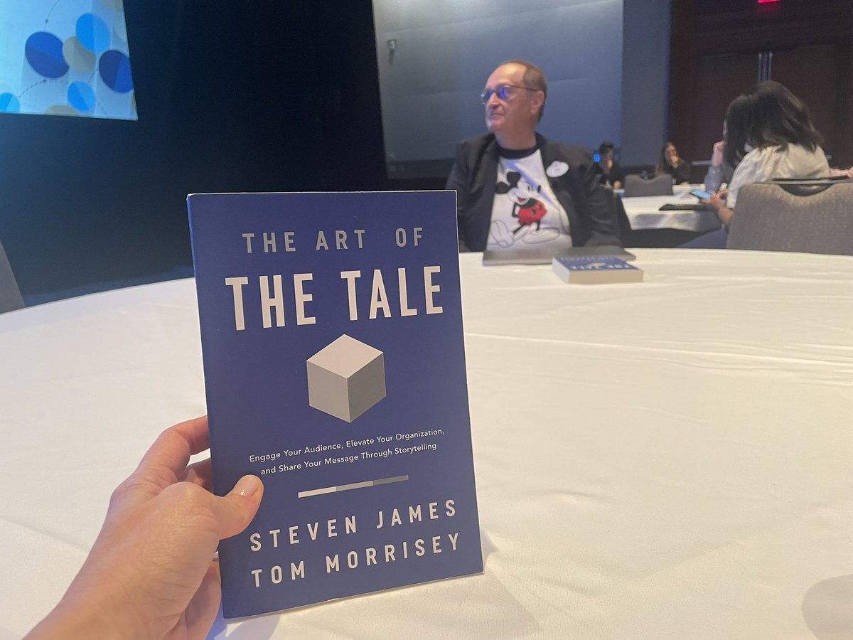 AllyBunin's tweet photo. Kicking off #prsaconnect with the king of stories and author of The Art of the Tale, @WaltDisneyWorld’s Tom Morrisey. As internal communicators, getting this right is vital to engaging employees #EmployeeEngagement https://t.co/hcmBW5Y2Rz