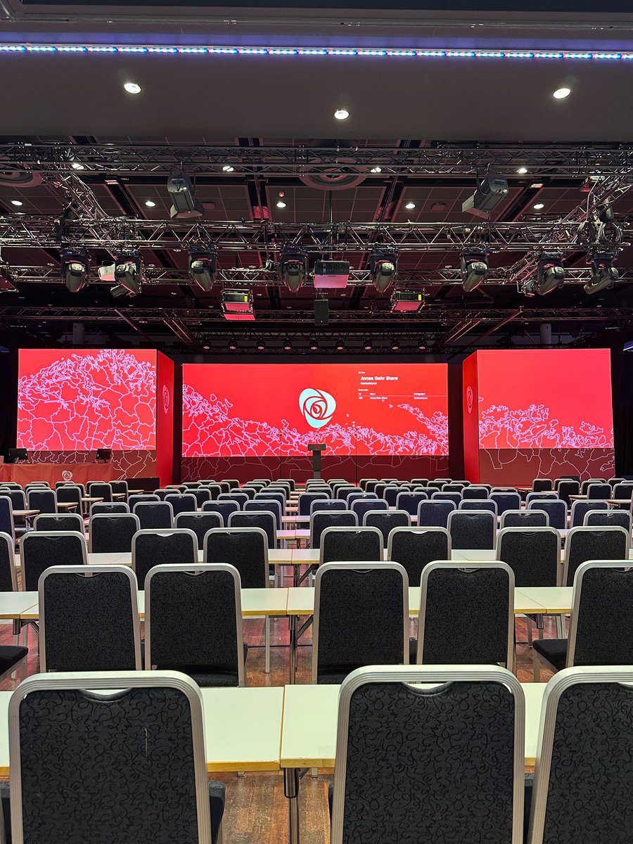 Vi er klare for #aplm23!

Du kan følge hele møtet direkte på Arbeiderpartiet.no fra torsdag 4. mai kl. 12.00 til det heves lørdag ettermiddag.