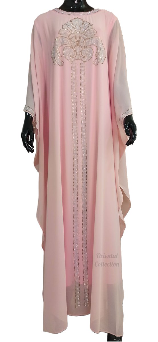 oriental_collec's tweet photo. π #robe Abu Dhabi #dressπΉπ #pink #orientaldress #robeorientale #rose #eveningdress #robesoiree π¦πͺ #AbuDhabi #UAE #Dubai
π+ππ https://t.co/iB9tKwKuDM https://t.co/hxil0ATUJd