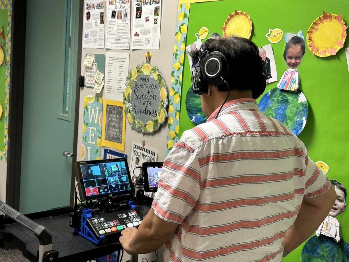 AnneMDavis_ tweet media