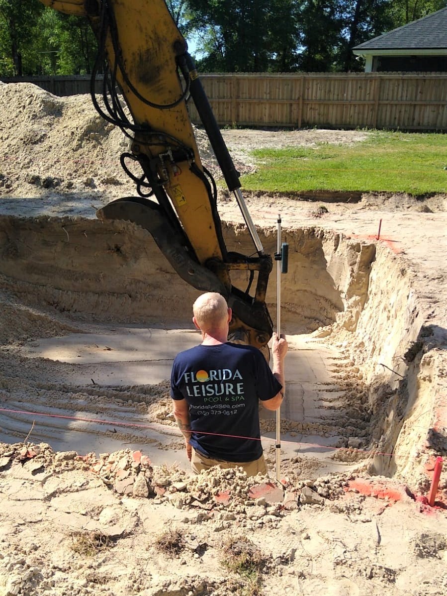 Here we go again... it's a beautiful day for a pool dig.

#whospoolisnext #floridaleisurepoolandspa #floridaleisurelifestyle #fiberglasspool #iwantapool #gainesville #keystoneheights #poolconstruction #poolrenovation #construction #poolrepair #letsgoswimming