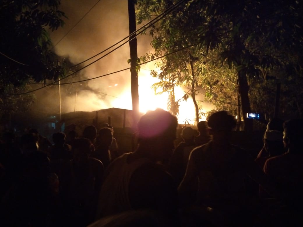 Survivors of the Rohingya genocide in the Cox's Bazar camps have been experiencing frequent fires, which cannot be accidental. Today at 7:30 pm, at Camp 27, another fire occurred.
