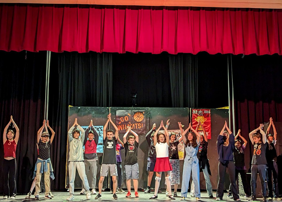 OWSBobcat's tweet photo. Today is opening day for middle school's High School Musical Jr. performances. OWS families and friends can join us for two evening shows, check MOW for details. https://t.co/yJwVgxnZHx