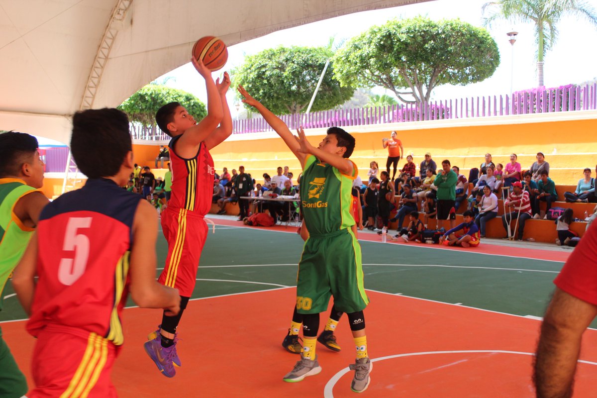 ¡Estamos listos para la Espartaqueada 2023!
Adrián Salazar
 
Tecomatlán es una ciudad con una gran infraestructura educativa, deportiva y cultural. Es la cuna de Antorcha y es un oasis en el desierto. 

m.facebook.com/story.php?stor…
