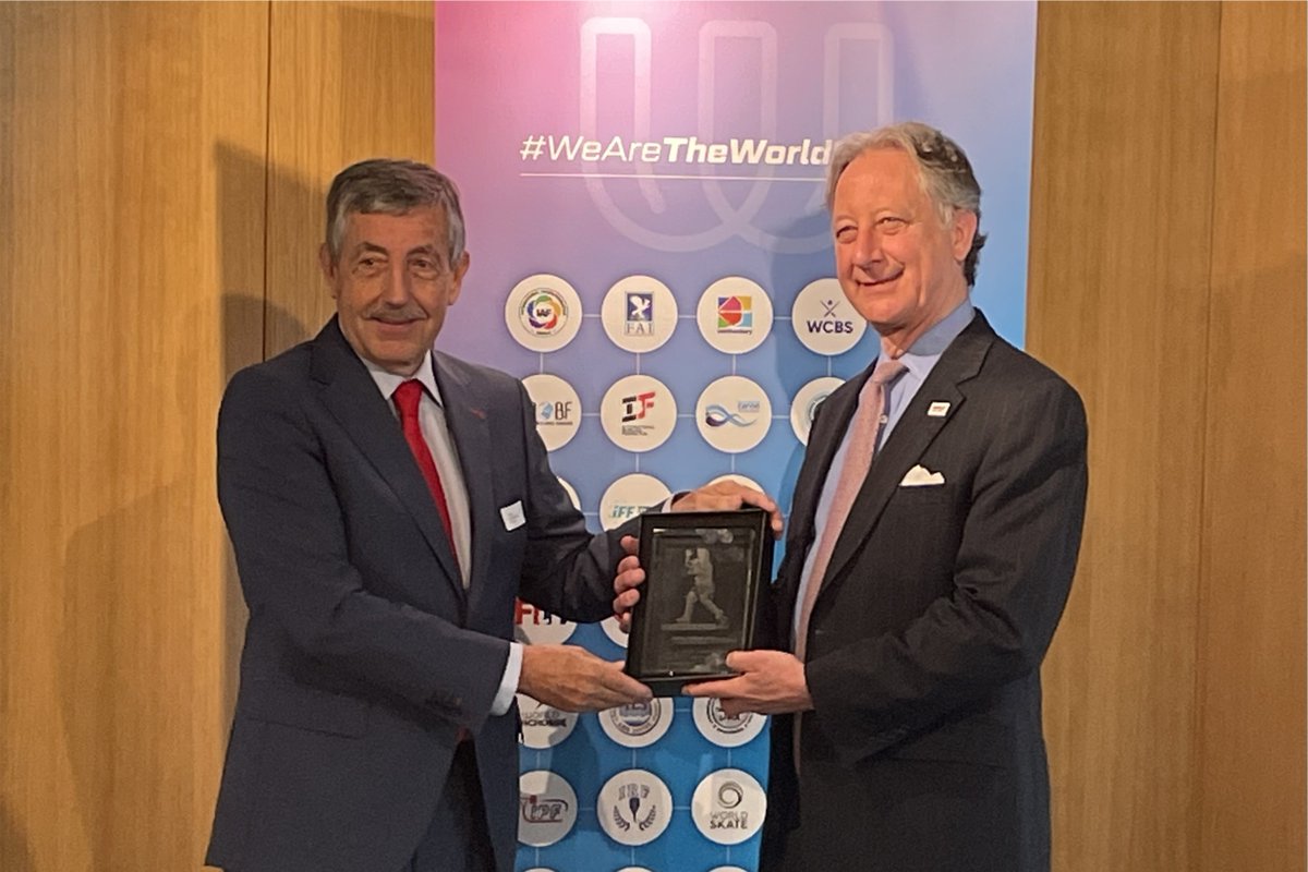 At the meeting, WFDF President Nob Rauch received The World Games Athlete of the Year Award on behalf of Valeria Cardenas of Colombia from IWGA President Jose Perurena. He also received Team of the Year Award on behalf of Team Germany from IWGA Vice President Max Bishop.