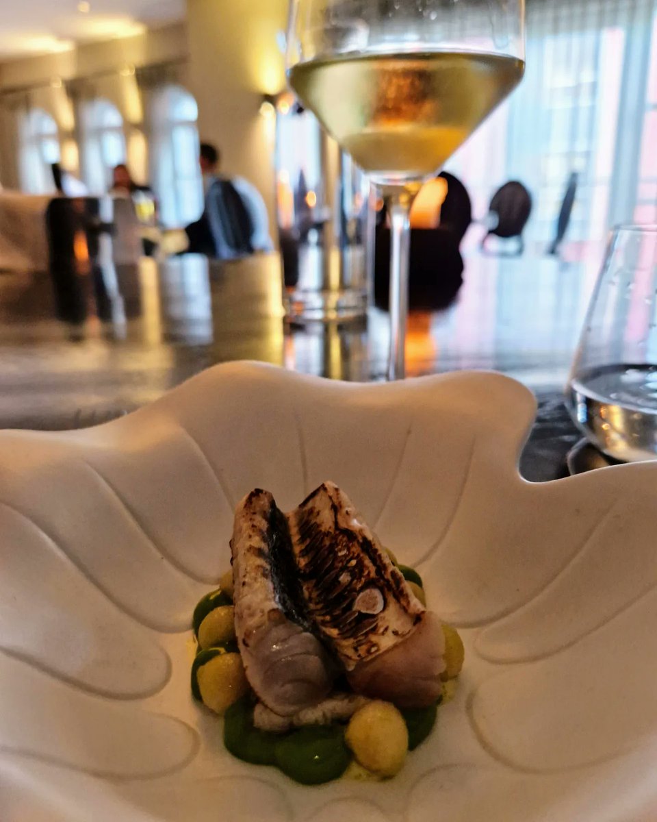 Bibliocook's tweet photo. Mackerel. Smoked eel. Picked apple. Lovage. A highlight from the @westrestaurant tasting menu on Friday night, and a superb match for this Ladiva Tokaji Furmint. Lovely night away at @thetwelvehotel with their gourmet escape D+B&B package #ipaidforthis https://t.co/UOLx0tikVW