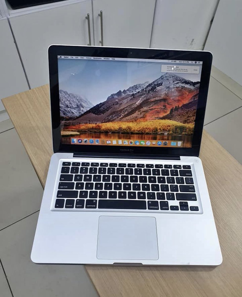 REDUCED TO GO! Limited Offer!🚨, UK Pre Owned🇬🇧, MacBook Pro 13 inch Retina 2012 Edition HD Graphics 4000 Intel i5, 8 Months Warranty. P2,500 ☎️26777392349