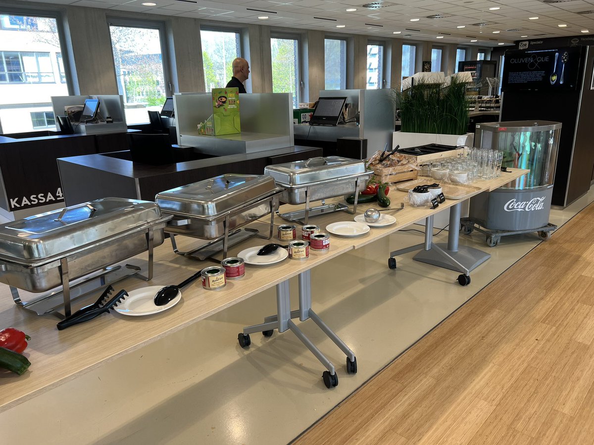 Jaap_Brasser's tweet photo. And we’re ready for another edition of @ddog_nl today with unusually great weather and a fantastic location.

I’m looking forward to @virtuEs_IT &amp; @johankroese presentations!

#DDOG #DevOps @we_are_inspark @Ba4bes https://t.co/qdXifhZVXQ