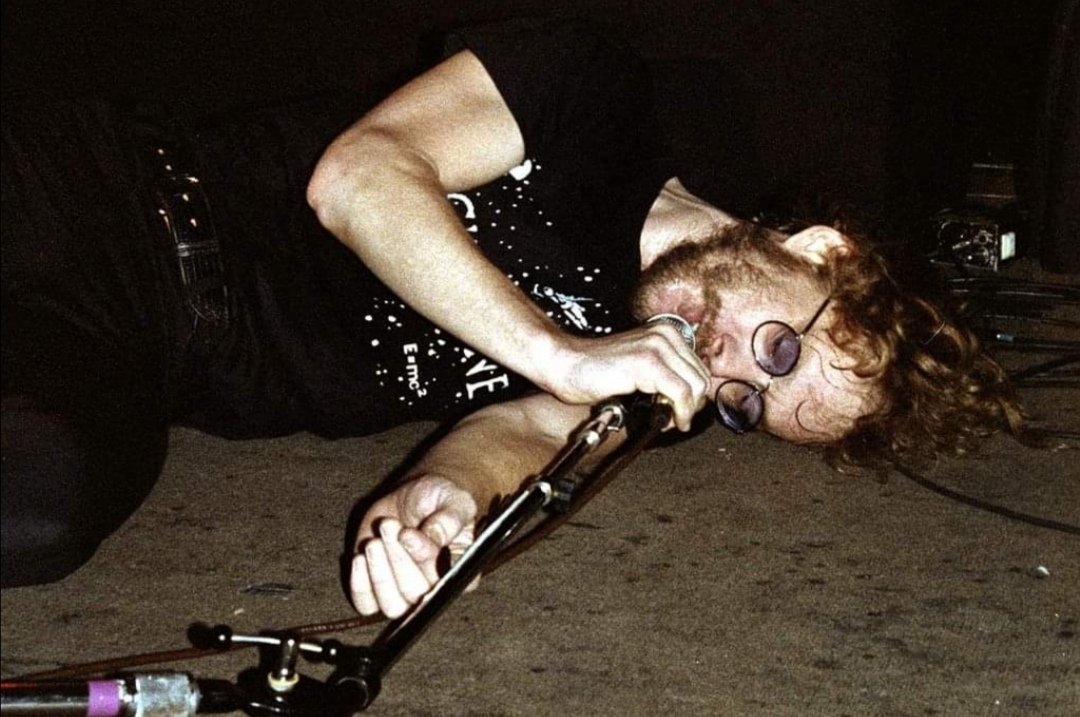 Are you kidding me, R&amp;R HOF? #WarrenZevon should have been inducted yeeeears ago! Name me one Missy Elliot or Kate Bush "rock &amp; roll" song and I'll name you twenty actual gems from one of the great songwriters of all time. Ridiculous.