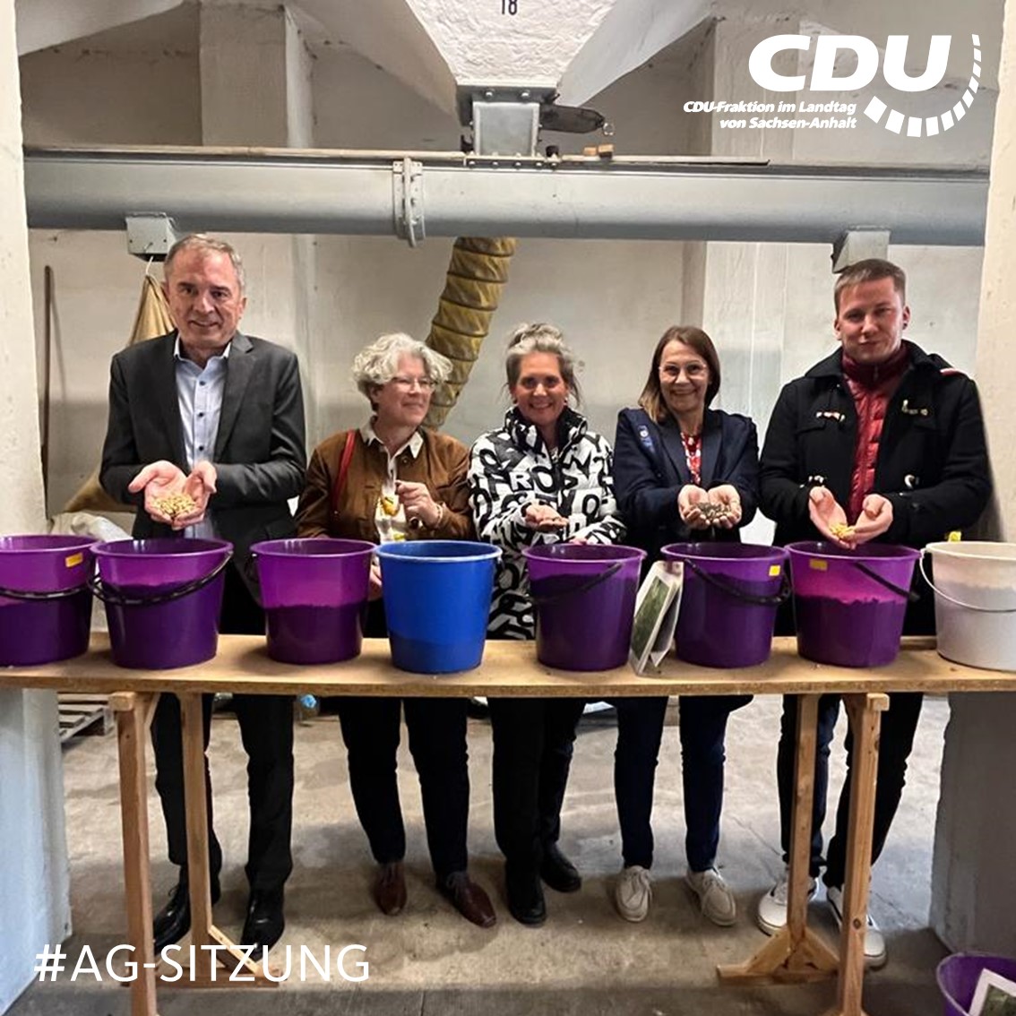 cdufraktion_LSA's tweet photo. Die AG #Wissenschaft, #Energie, #Klimaschutz und #Umwelt hat gemeinsam mit der AG #Landwirtschaft, #Ernährung und #Forsten eine auswärtige Sitzung zu vielfältigen Themenbereichen durchgeführt. https://t.co/RJ079WwxHY