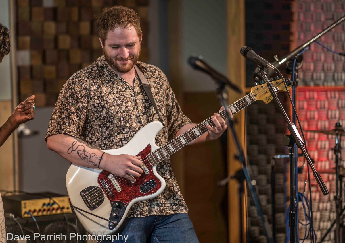 InYourEarStudio's tweet photo. @bluegrasscass brought the solid jams, a beautifully smokey voice, and a truly unique sound. Watch the replay on YouTube (@shockoesessionslive)

📸 by @RVAphotog 

Shockoe Sessions Live is brought to you by Shockoe Records, IYE, @DigitalVideoGrp, &amp; @VillageBankVA https://t.co/tq9aNVHcEB