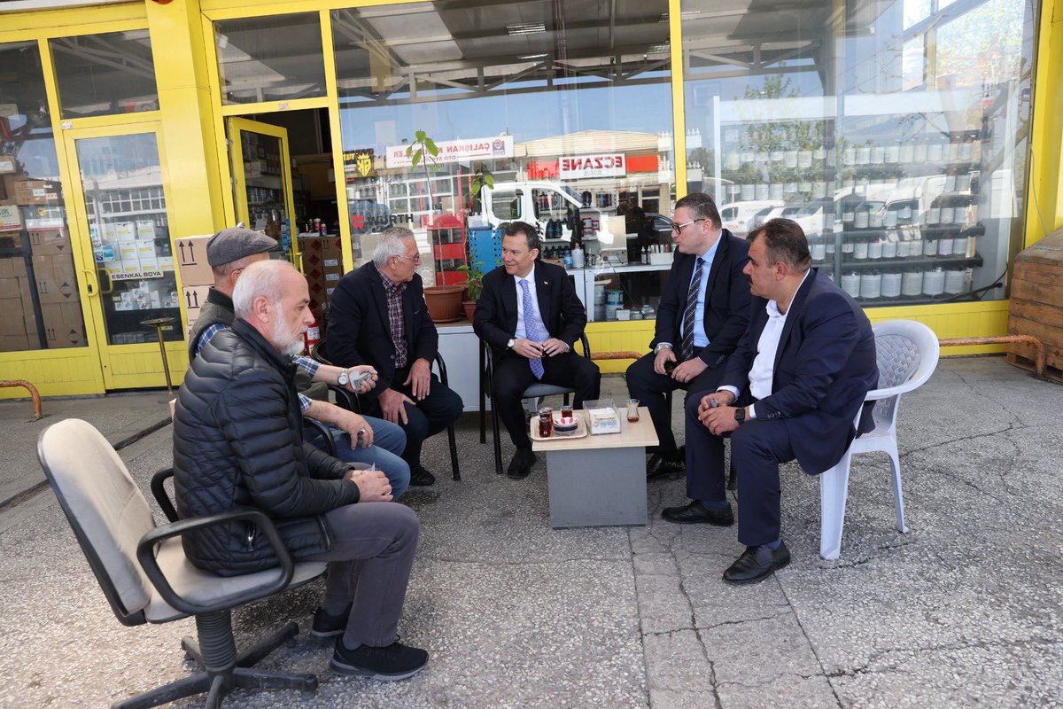 AK Parti genel sekreterimiz 
Sn. <a href="/_fatihsahin/">Fatih Şahin</a> başkanımızı 
Şaşmaz Sanayi Sitemizde ağırladık. 
Esnafımızın her zaman yanında olan başkanımızın
Rabbim işlerini kolaylaştırsın. 
<a href="/Akparti/">AK Parti</a>