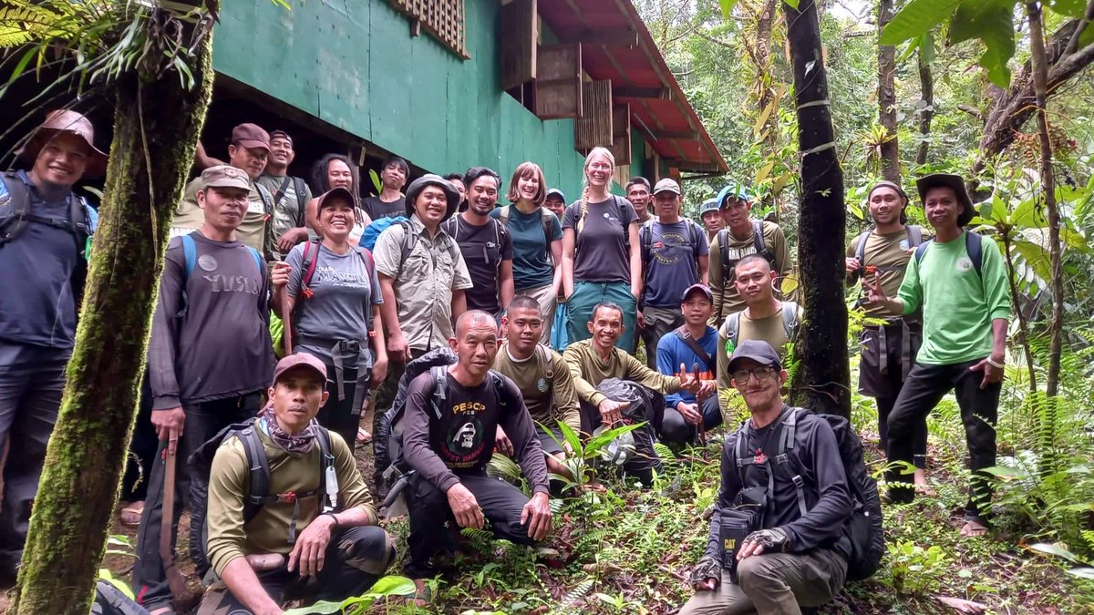 Our fantastic team have successfully completed Y1 of our #DarwinInitiative project - investigating illegal hunting in the Philippines. Conducting a whopping 160 community interviews, 141 market surveys, and 19 field expeditions!! #proudboss #communityconservation @BristolZooGdns