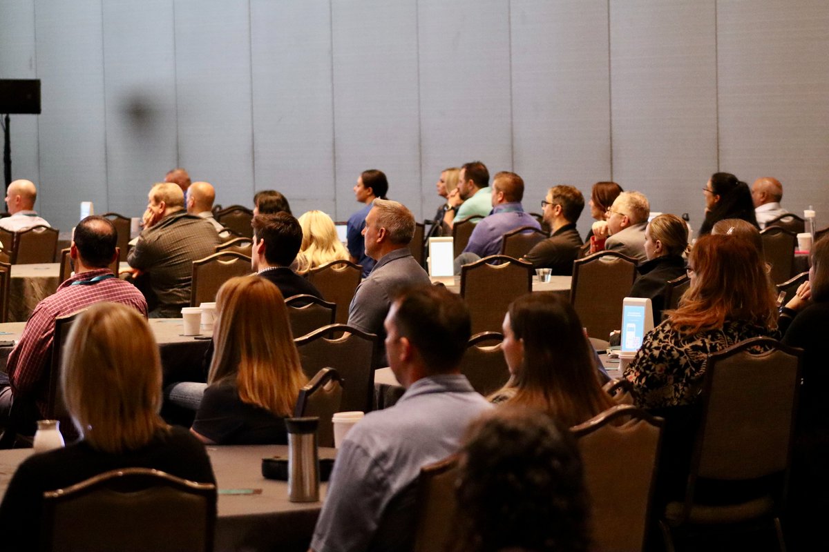 WorkForceSW's tweet image. It was great seeing everyone at our #WFSVISION23 evening events last night! We’re back on the mainstage today with presentations from @SandraMoranCMO and Matt Gale, VP, Strategic Solution Alliances at @Oracle as well as our panel discussion on M-WFM implementation best practices.