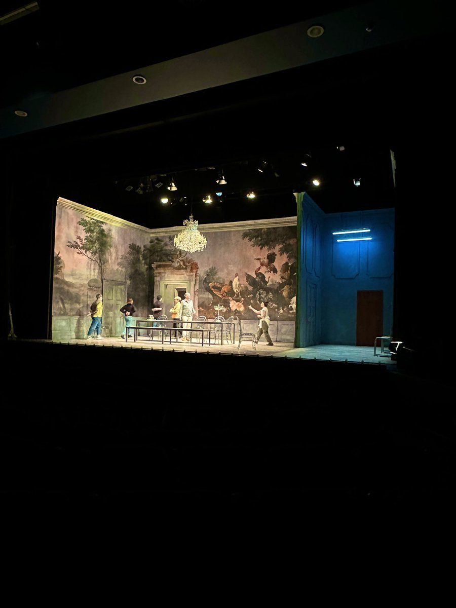 Floating in to Letterkenny Katie Davenports beautiful set for #Tartuffe @angrianan @AbbeyTheatre . Come see us we open tonight! Here until Saturday.