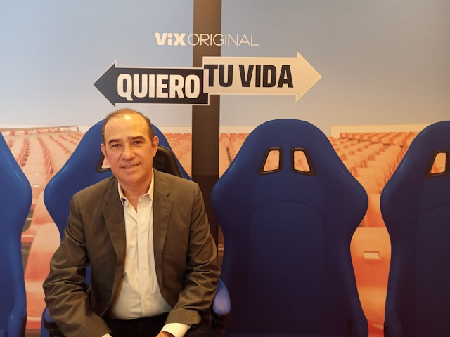 newslinereport's tweet photo. Entrevista ✨
@VIX: “EL CRECIMIENTO EN LA INDUSTRIA ES UNA GRAN OPORTUNIDAD”
La #plataforma estrena en #exclusiva el 3 de mayo, su nueva #película ‘Quiero tu vida’ producida por @salmahayek y José Tamez bajo la marca #Ventanarosa.
Nota👇🏻
https://t.co/ztFXMS8efW https://t.co/RRnCJdamt4