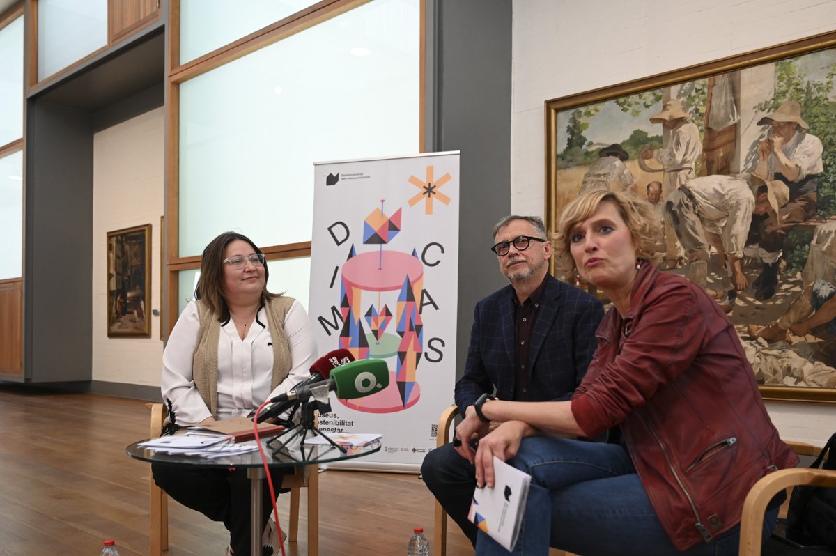 muccastello's tweet photo. 🔴🔴Hui ha tingut lloc la roda de premsa on l’Institut Valencià de Cultura, la Diputació de Castelló i l’Excel·lentíssim Ajuntament de Castelló han presentat la nova edició del Dia Internacional dels Museus a Castelló. Informat a https://t.co/FzJ9mkedjr
-
-
-
#DIMCAS2023 #MUCC https://t.co/06Gy0oZS5V