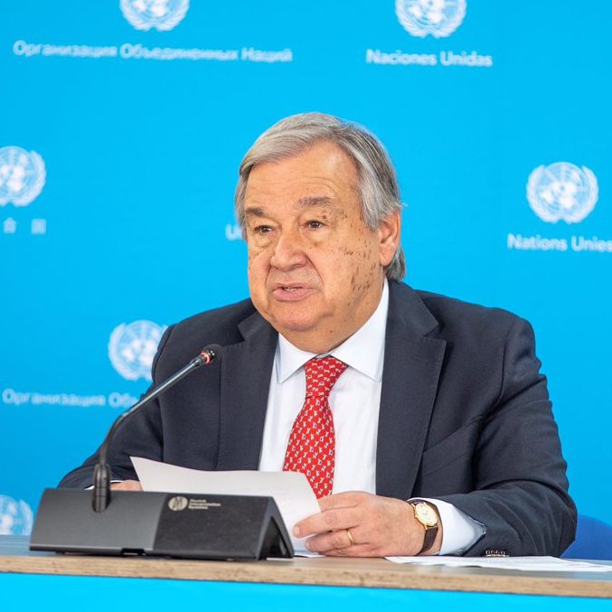 antonioguterres's tweet photo. African countries are leading the way on #ClimateAction.

Their massive efforts need massive support.

From Nairobi, I urge developed countries to deliver on their promises to developing countries and the loss and damage fund agreed at #COP27. https://t.co/ebKBnzAcnN