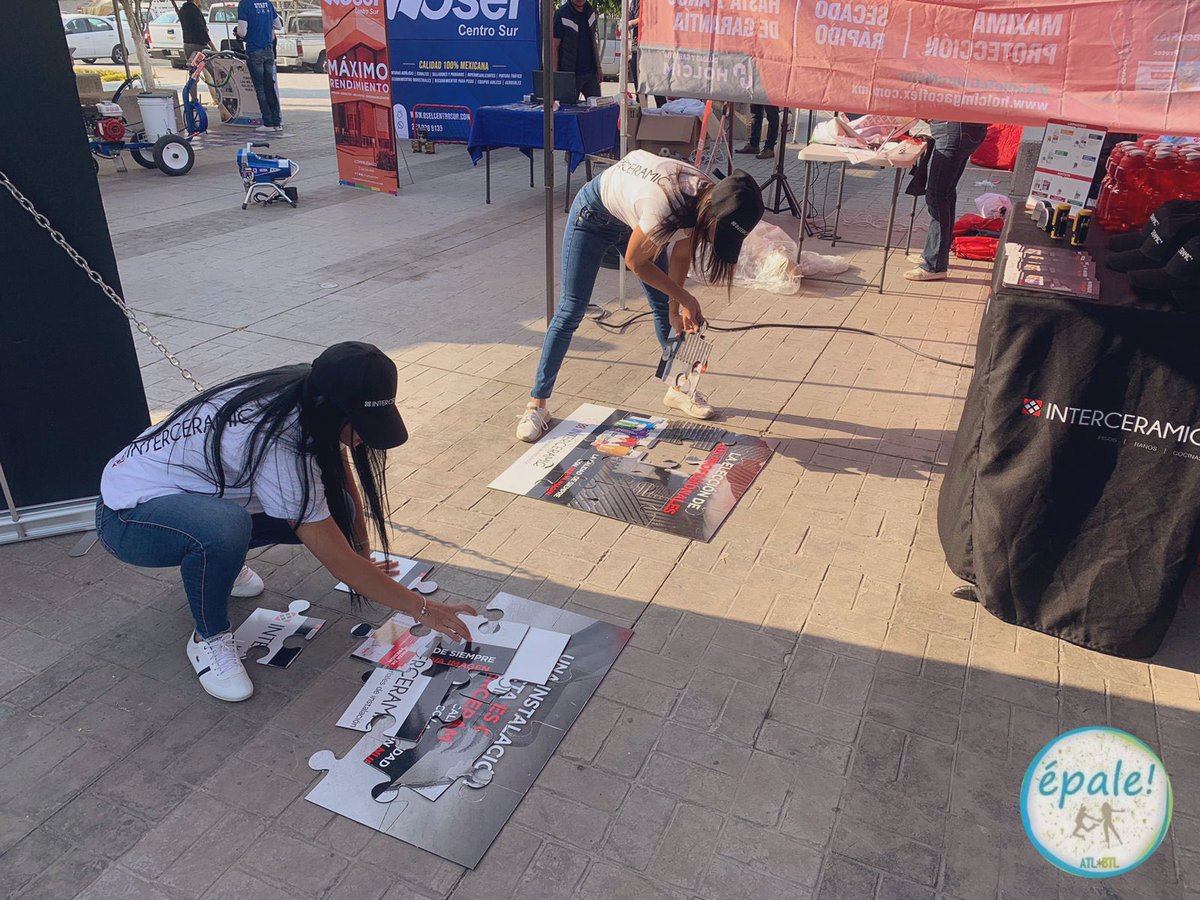 EpaleAgencia's tweet photo. Desde el @SemiPalafoxiano trabajando para @interceramicMX Puebla #InterceramicPuebla en este día #3deMayo Día de #LaSantaCruz #LaExaltacionDeLaSantaCruz divirtiendo y festejando a todo el rubro de la construcción aquí presentes #SimplementeLoMejor #SomosGentePro https://t.co/DyvOCvquE6