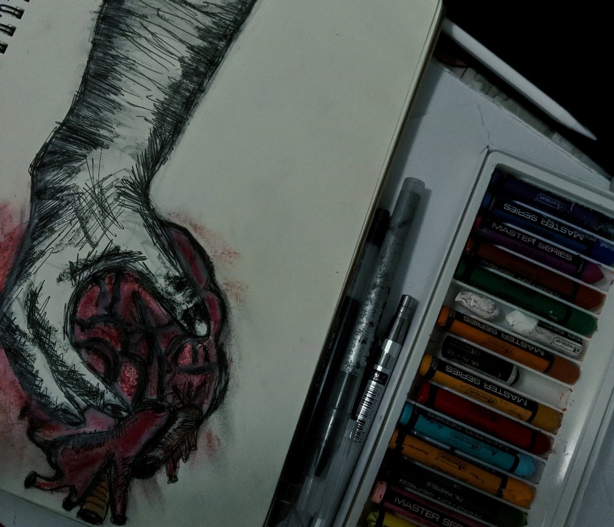 ∆ (@t4htl) on Twitter photo 