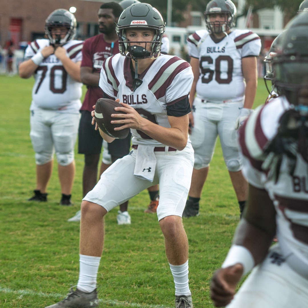 BigCountyPreps1's tweet photo. ...Then double up to Wiregrass Ranch for practice today also to see the second-best team in #PascoCounty π€
Who are the top players for the Bulls this spring?
#WiregrassRanch #HSFB #hsfootball #football https://t.co/jfawxJyKw2