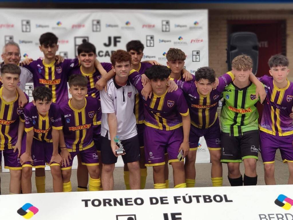 Escuela de Fútbol Sergio Pachón & Antonio López tweet media