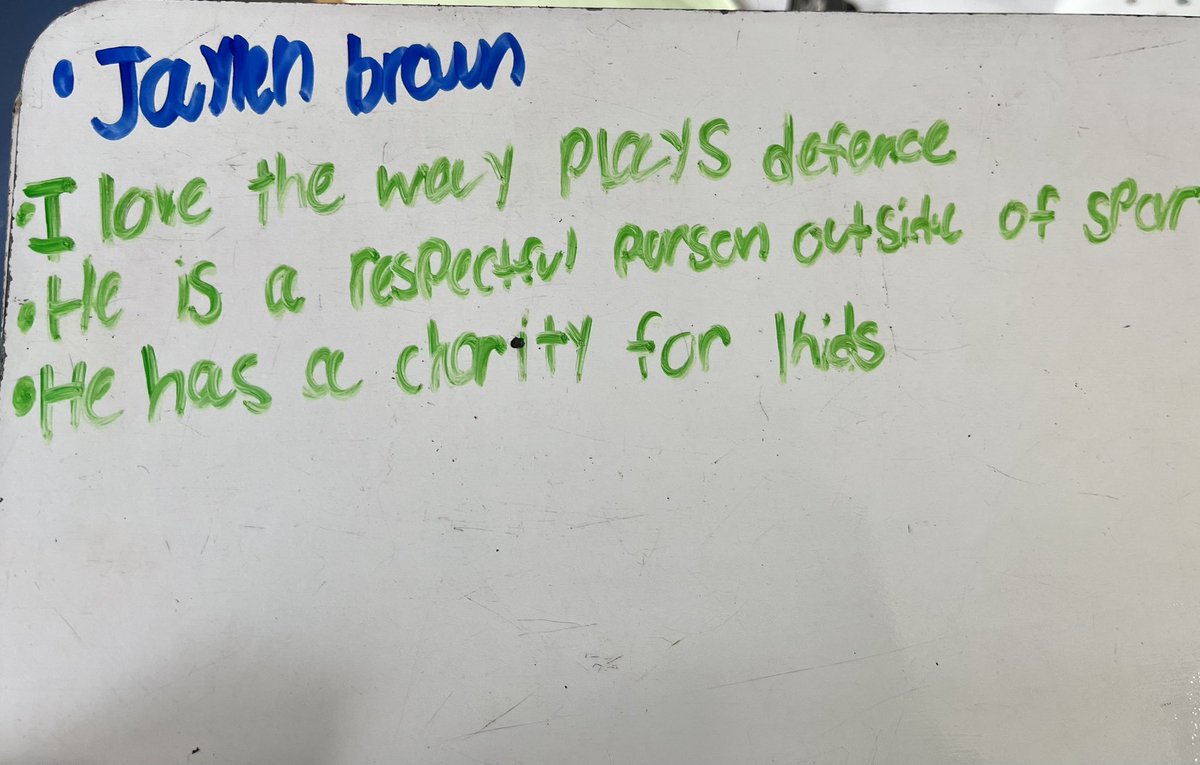 andyrice13's tweet photo. Who is someone you admire?
4th grader: @FCHWPO https://t.co/tqjvKZzn5V