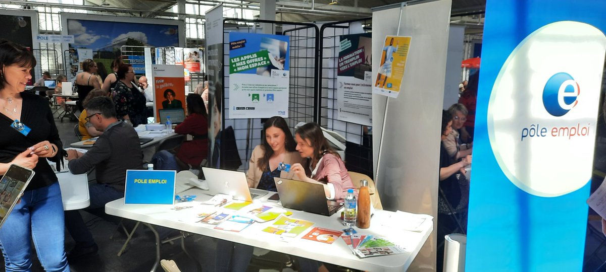 Pleine réussite pour le Forum de l emploi de Dole , plus de 70 participants et de nombreuses entreprises présentes. Une co organisation signée Pôle emploi Dole et Mission Locale,un partenariat au service du territoire !